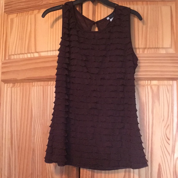 Carole little ruffled tank L - Picture 1 of 2